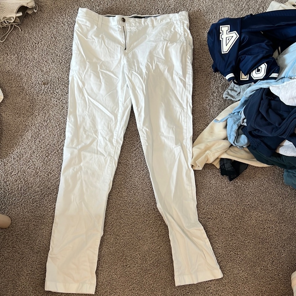 White bright khaki pants 36x34